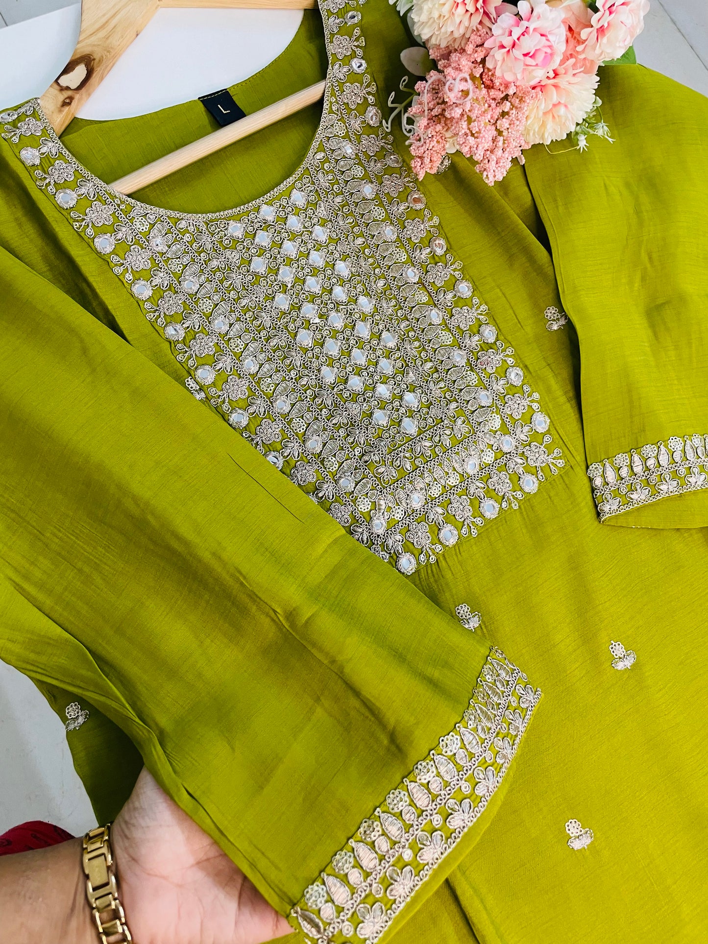 T049-Premium Mul Chanderi Kurti with pant and dupatta