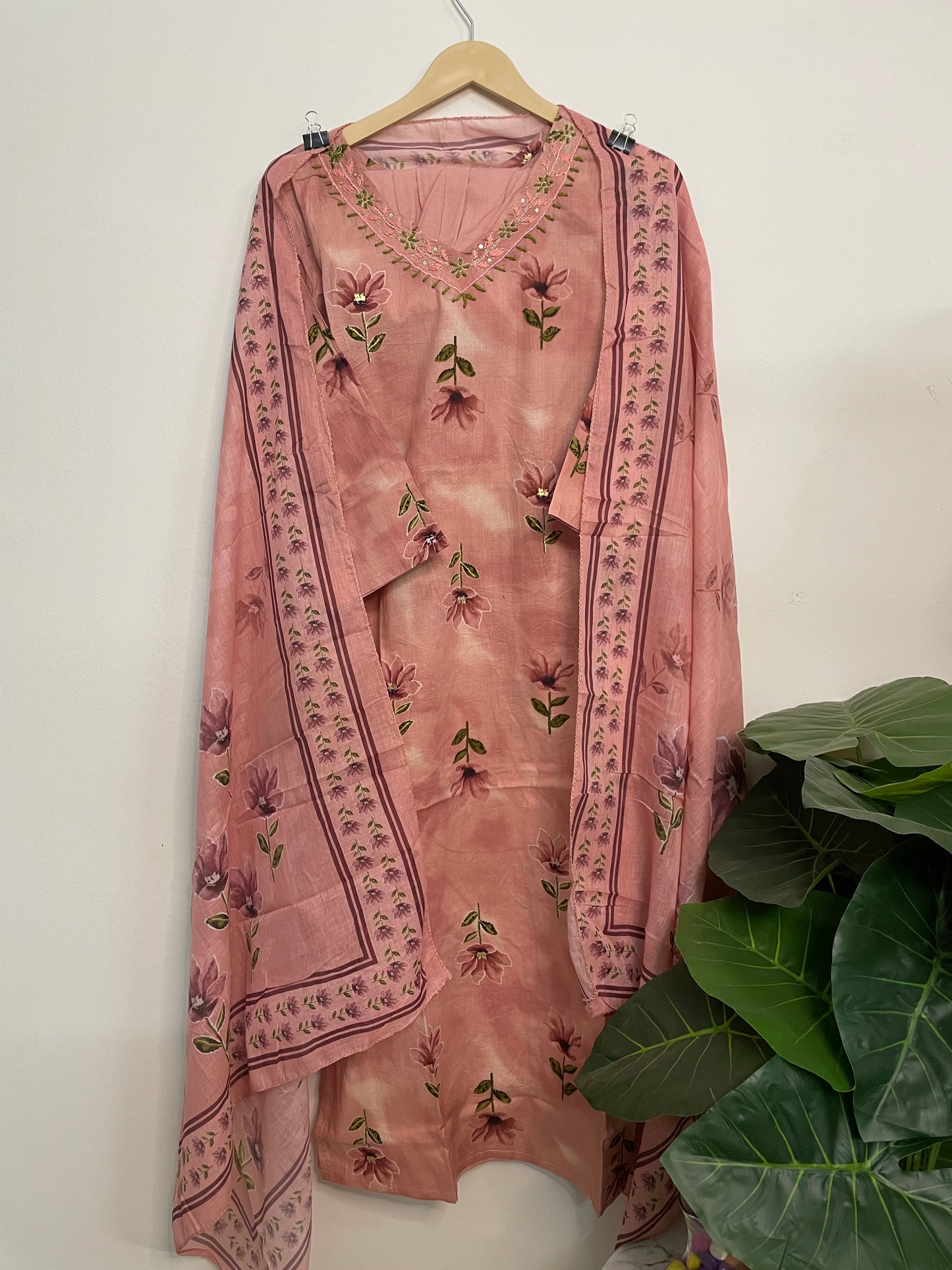 T078-Premium Pure cotton straight Kurti with pant and dupatta