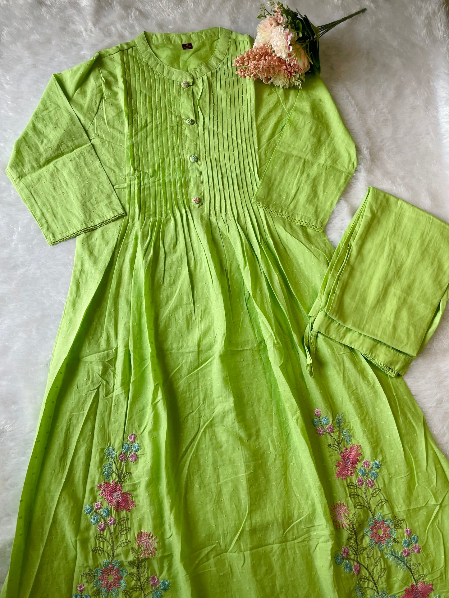 T041- Premium Pure Mul cotton kurti with pant and dupatta