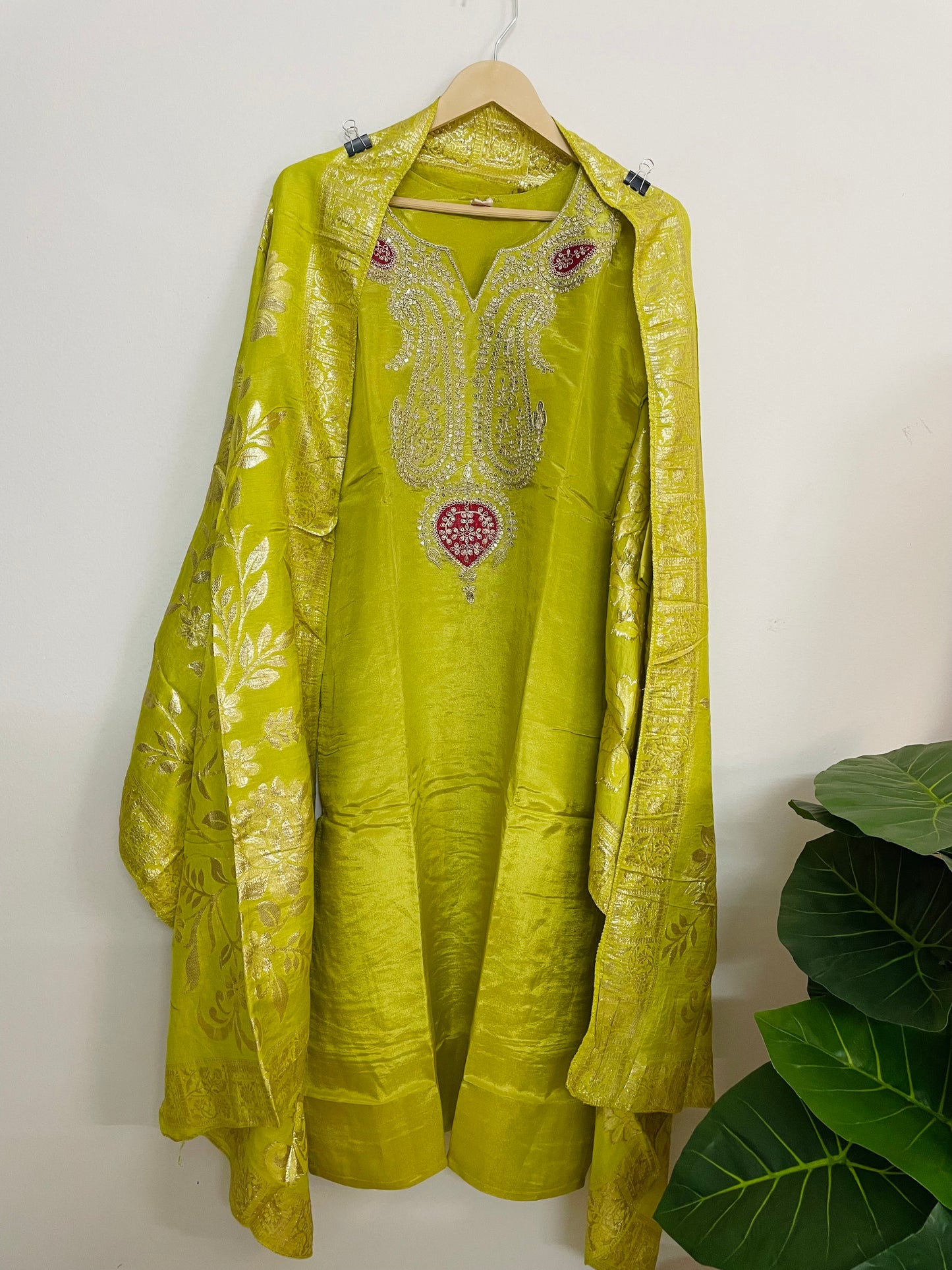 T057-Premium Pure Tissue Shimmer kurti with pant and dupatta