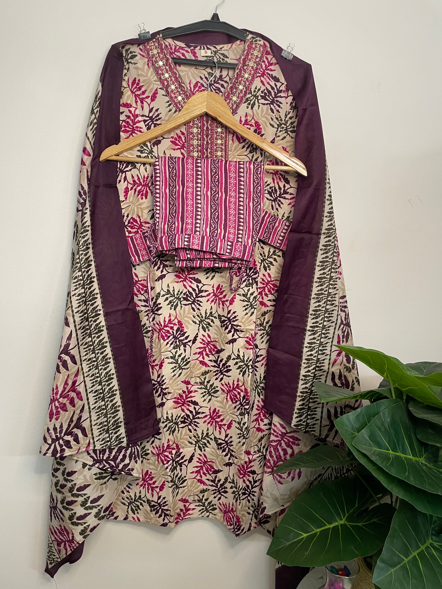 T100- Premium Pure Cotton kurti with pant and dupatta