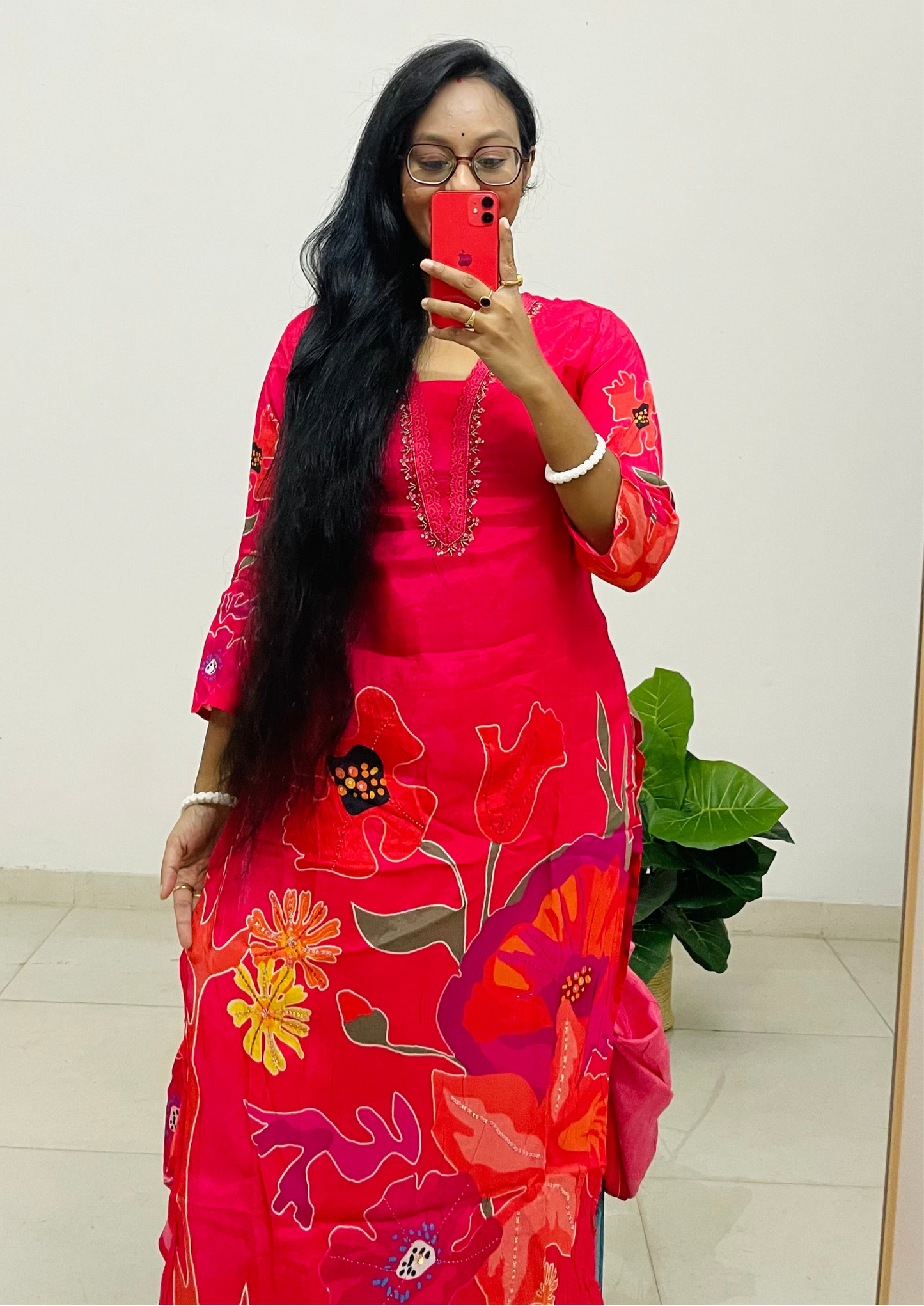 T009- Premium Fuschia pink crepe silk kurta with pant and dupatta