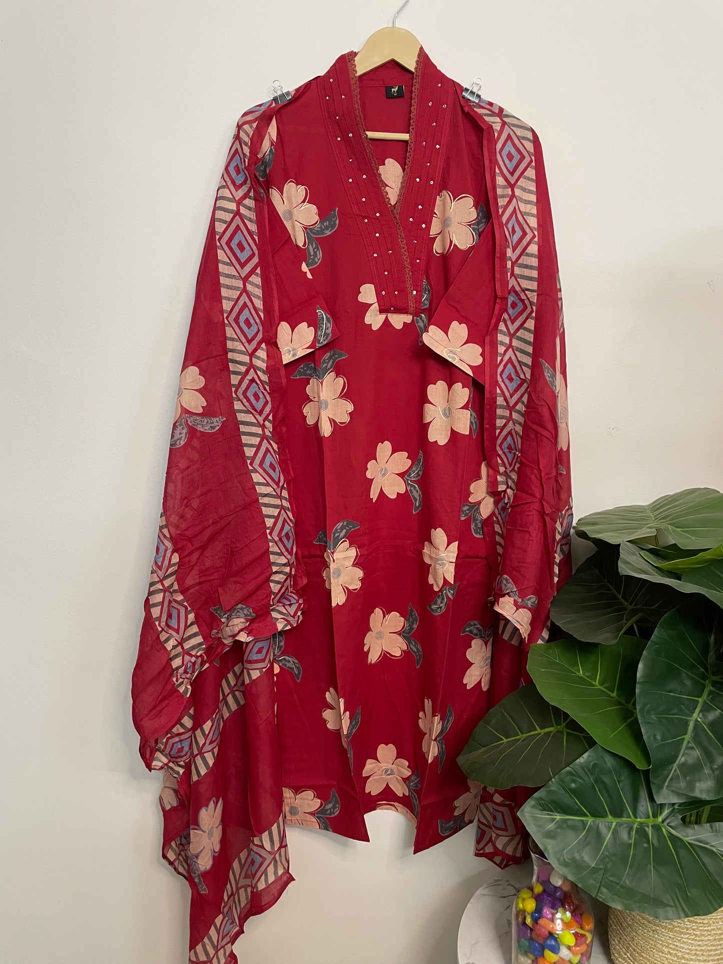 T077- Premium Pure cotton straight kurti with pant and dupatta