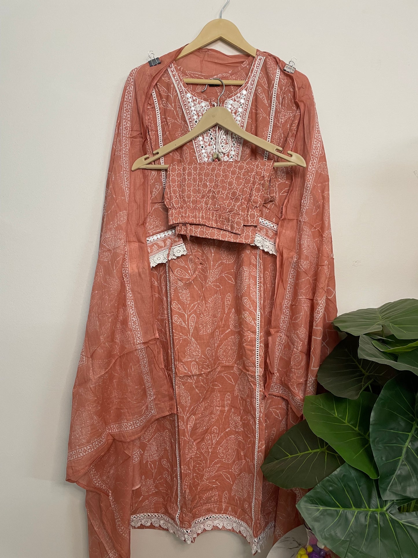 T080- Premium Pure cotton kurti with pant and dupatta