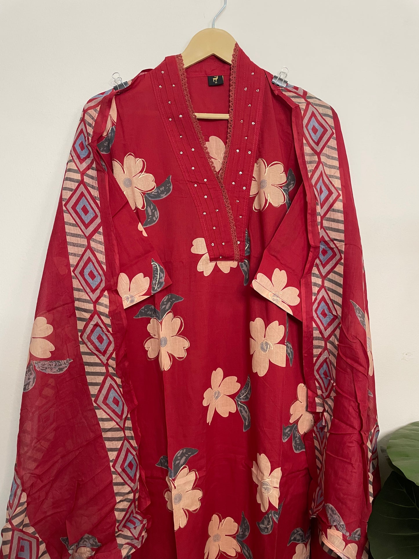 T077- Premium Pure cotton straight kurti with pant and dupatta