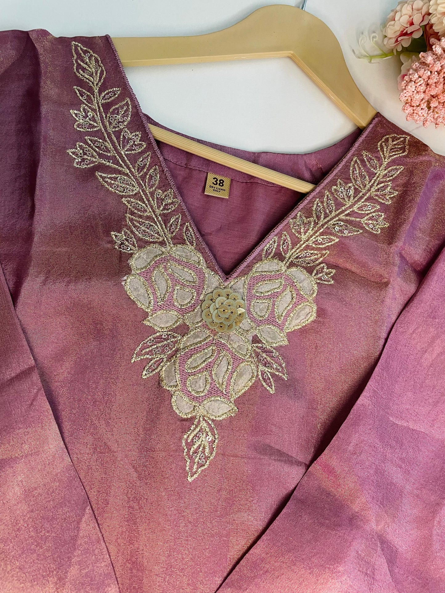 T060-Premium Pure Tissue shimmer kurti with pant and dupatta