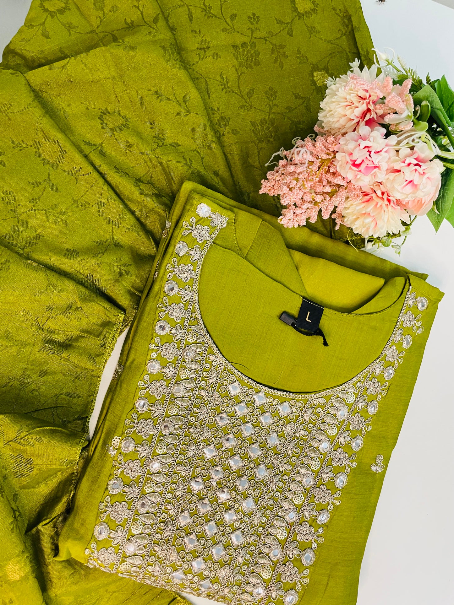T049-Premium Mul Chanderi Kurti with pant and dupatta