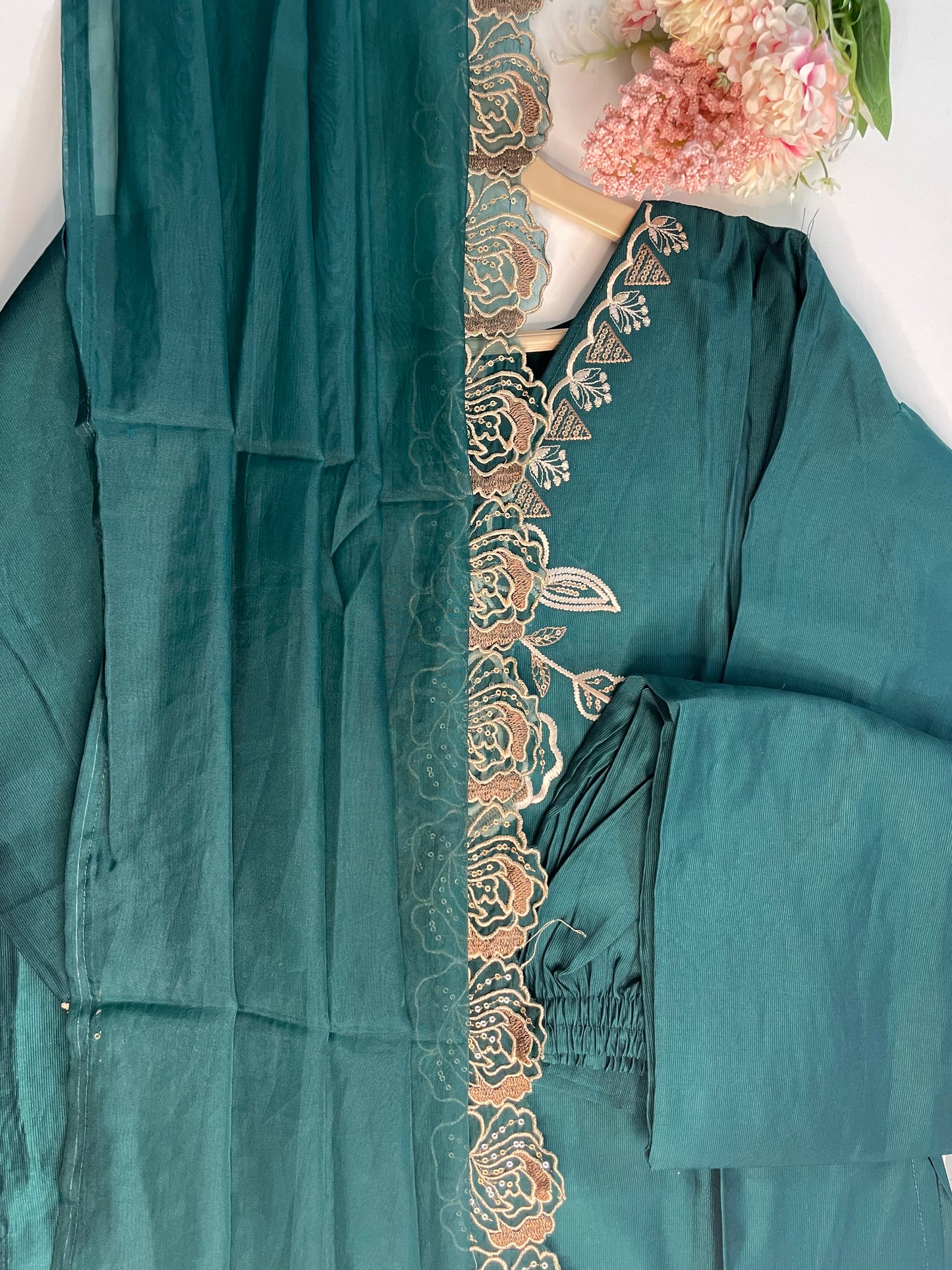 T062-Premium Pure gadwal silk kurti with pant and dupatta