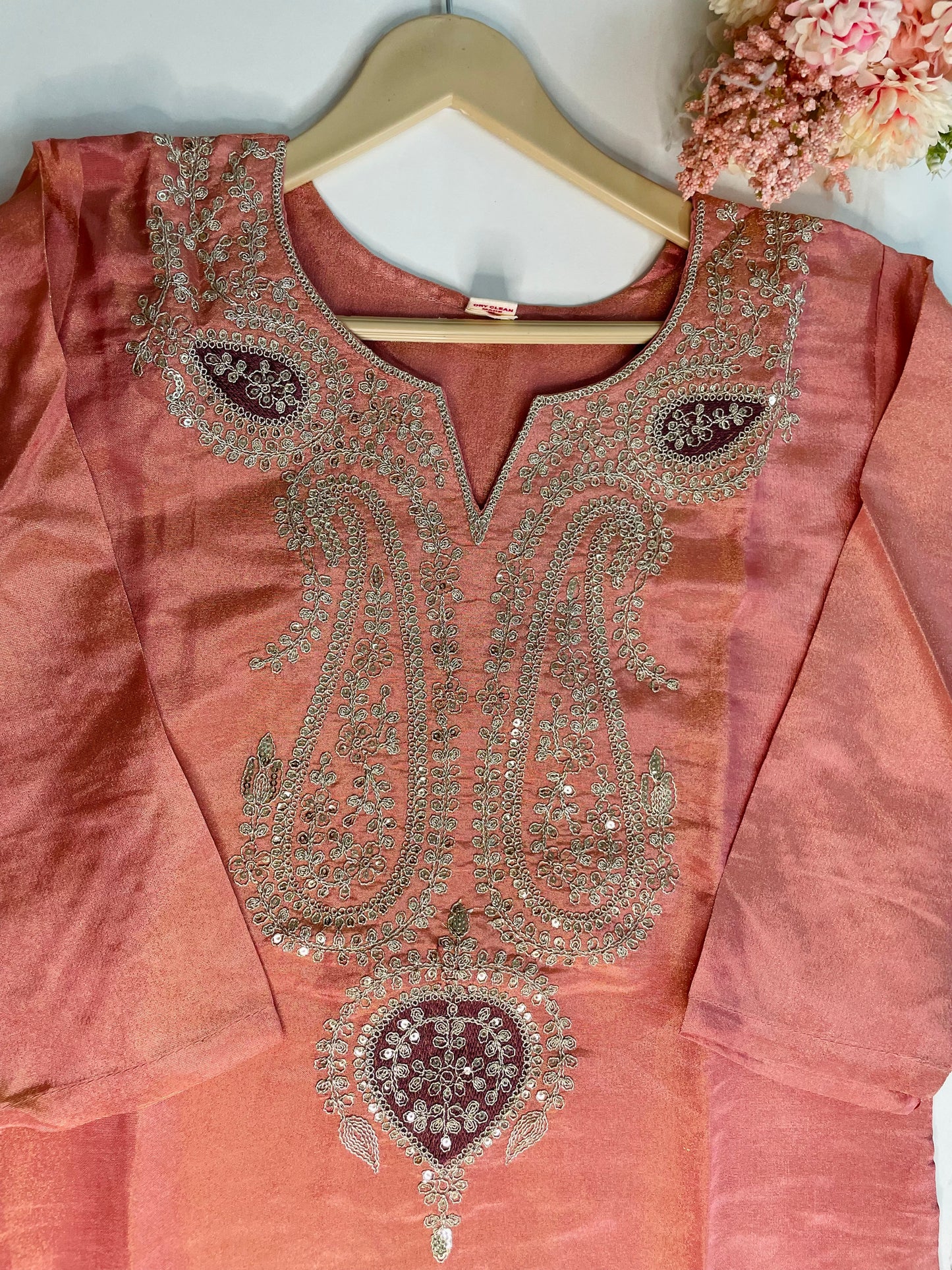 T058-Premium Pure Tissue shimmer kurti with pant and dupatta