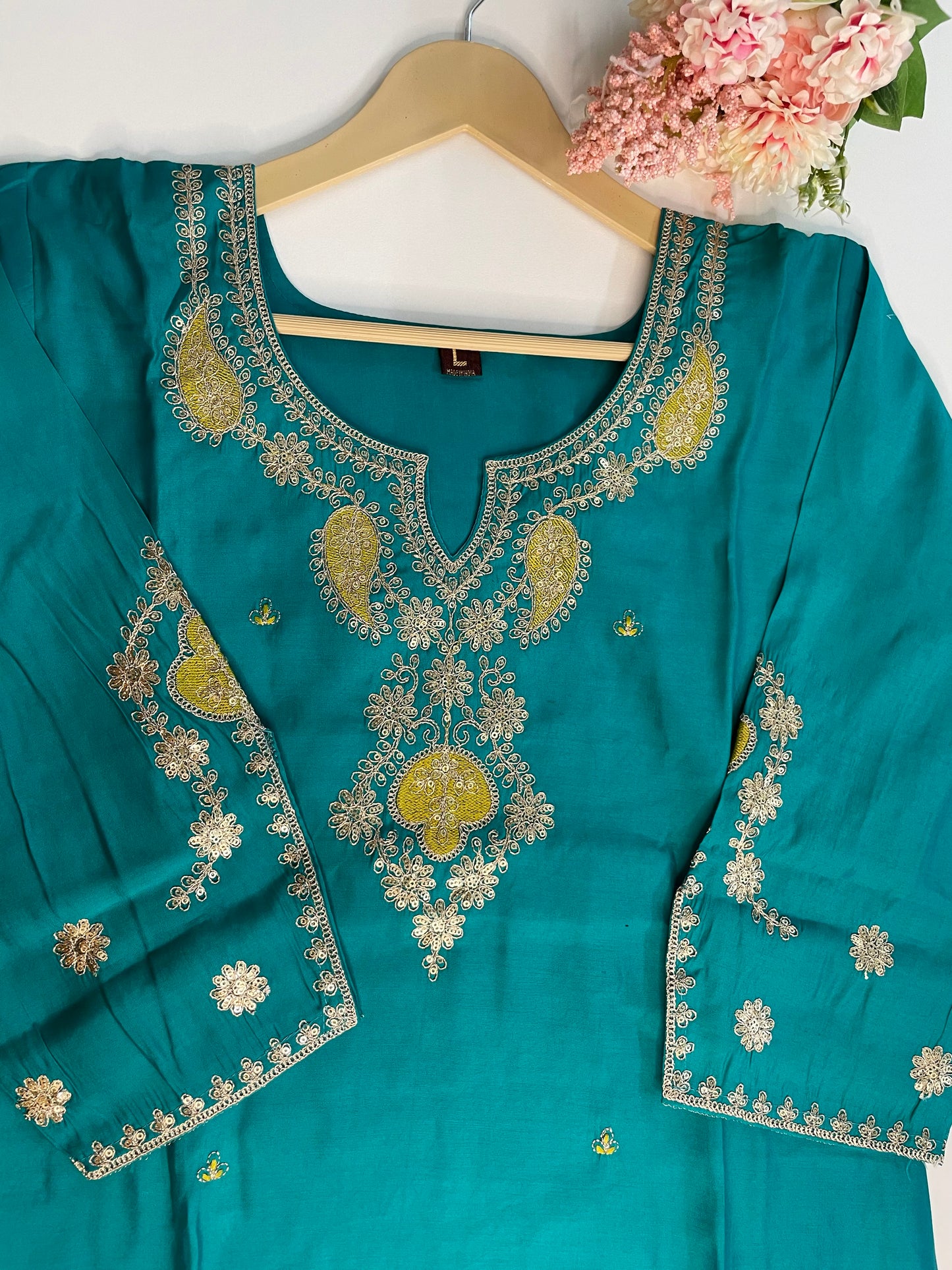 T056-Premium Pure Muslin kurti with pant and dupatta