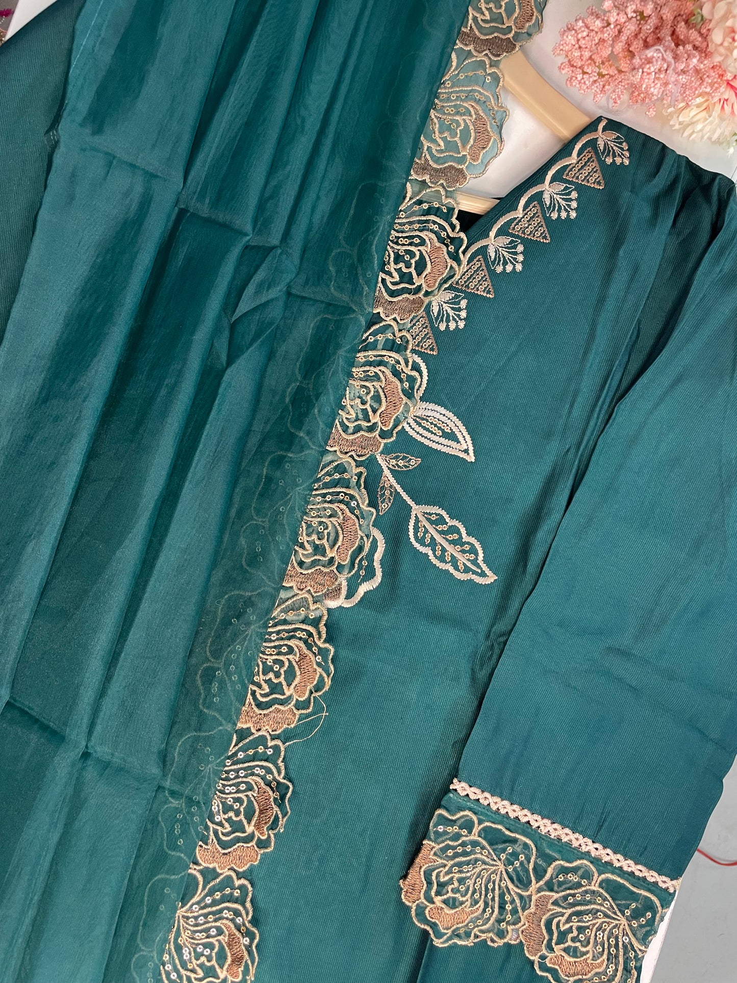 T062-Premium Pure gadwal silk kurti with pant and dupatta
