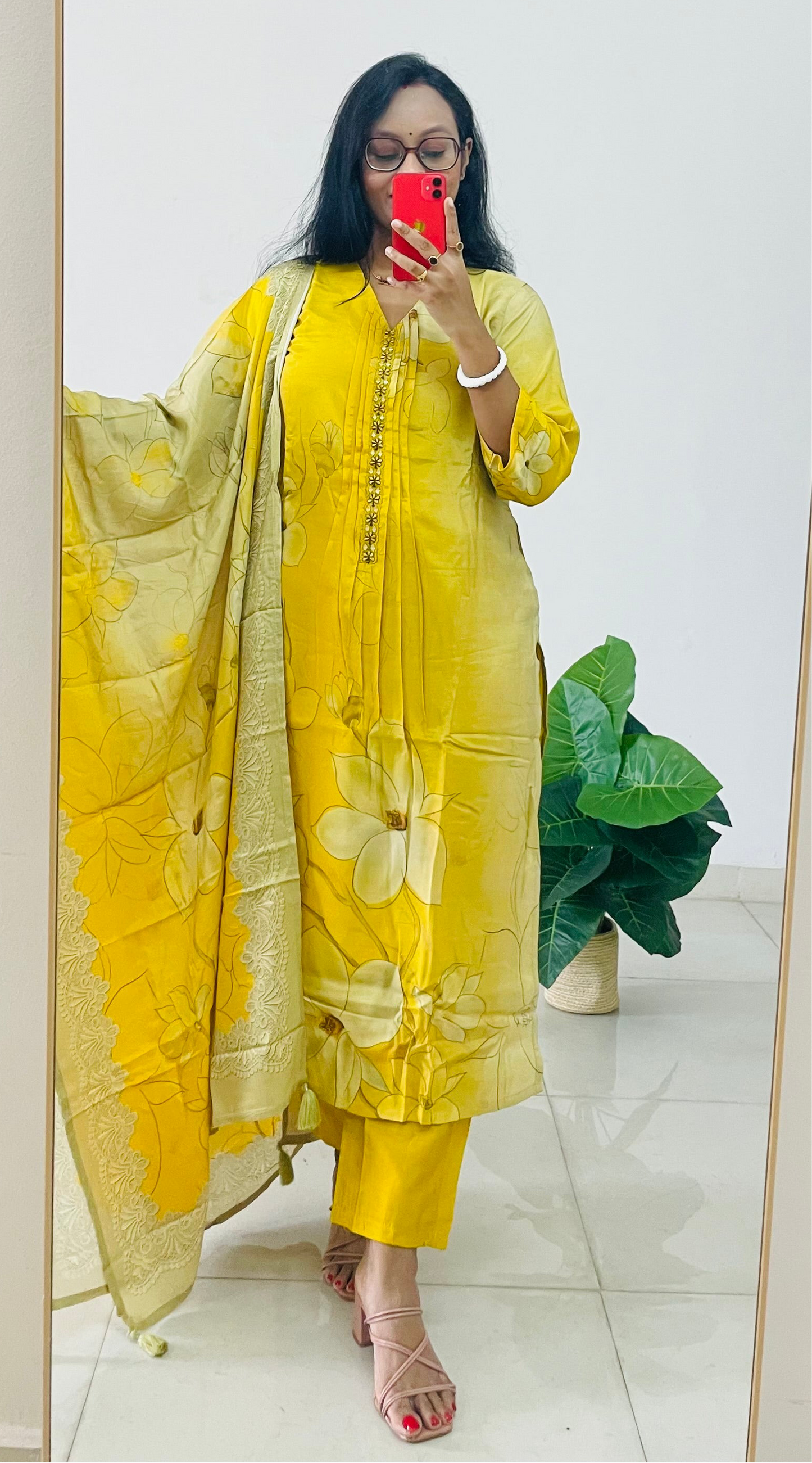 T003- Pure Muslin silk kurti with pant and dupatta