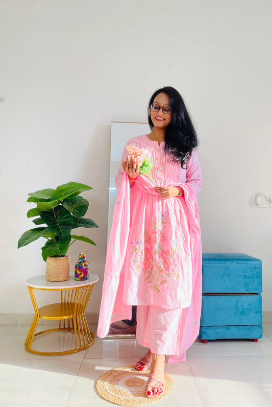 T042- Premium Pure Mul cotton kurti with pant and dupatta