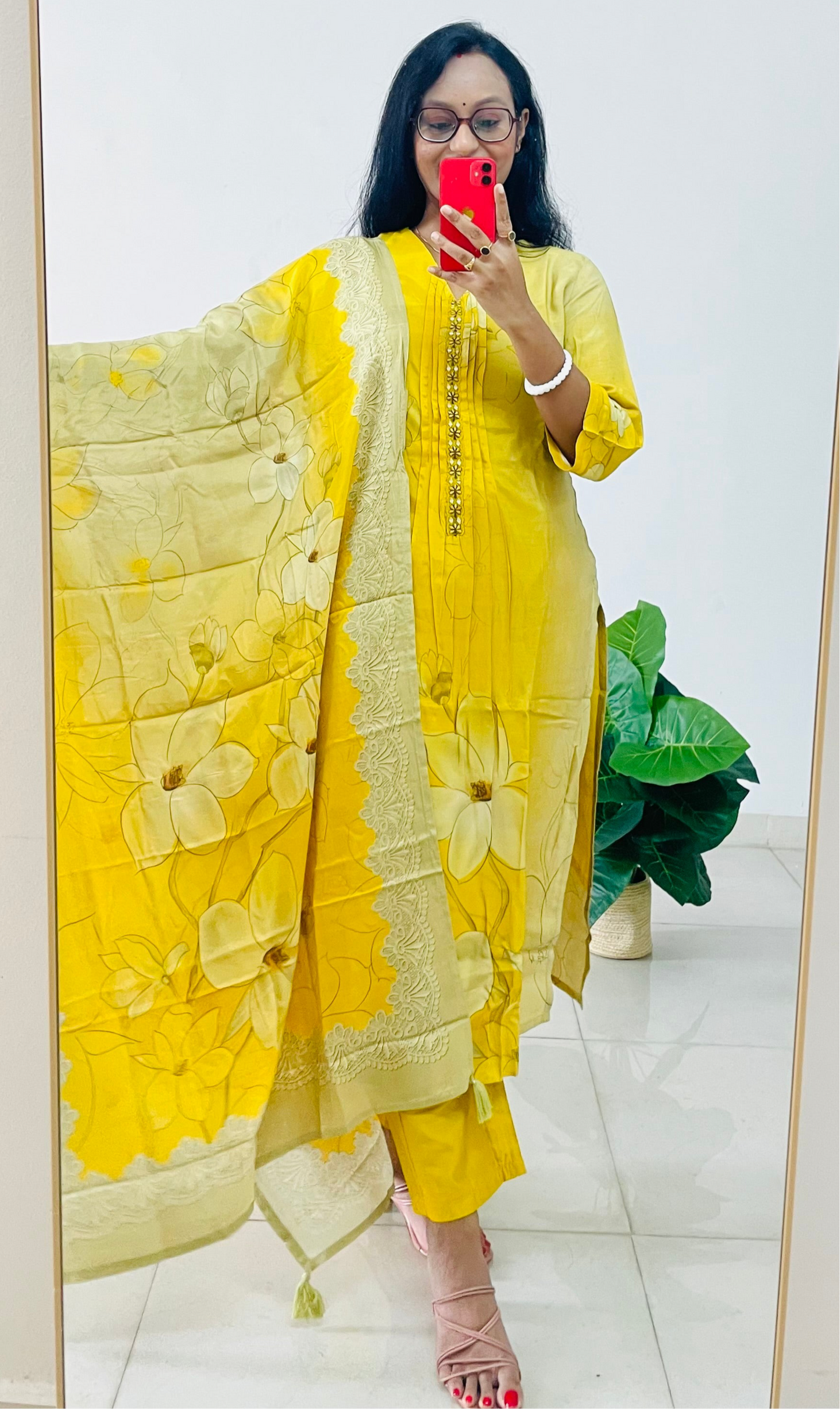 T003- Pure Muslin silk kurti with pant and dupatta