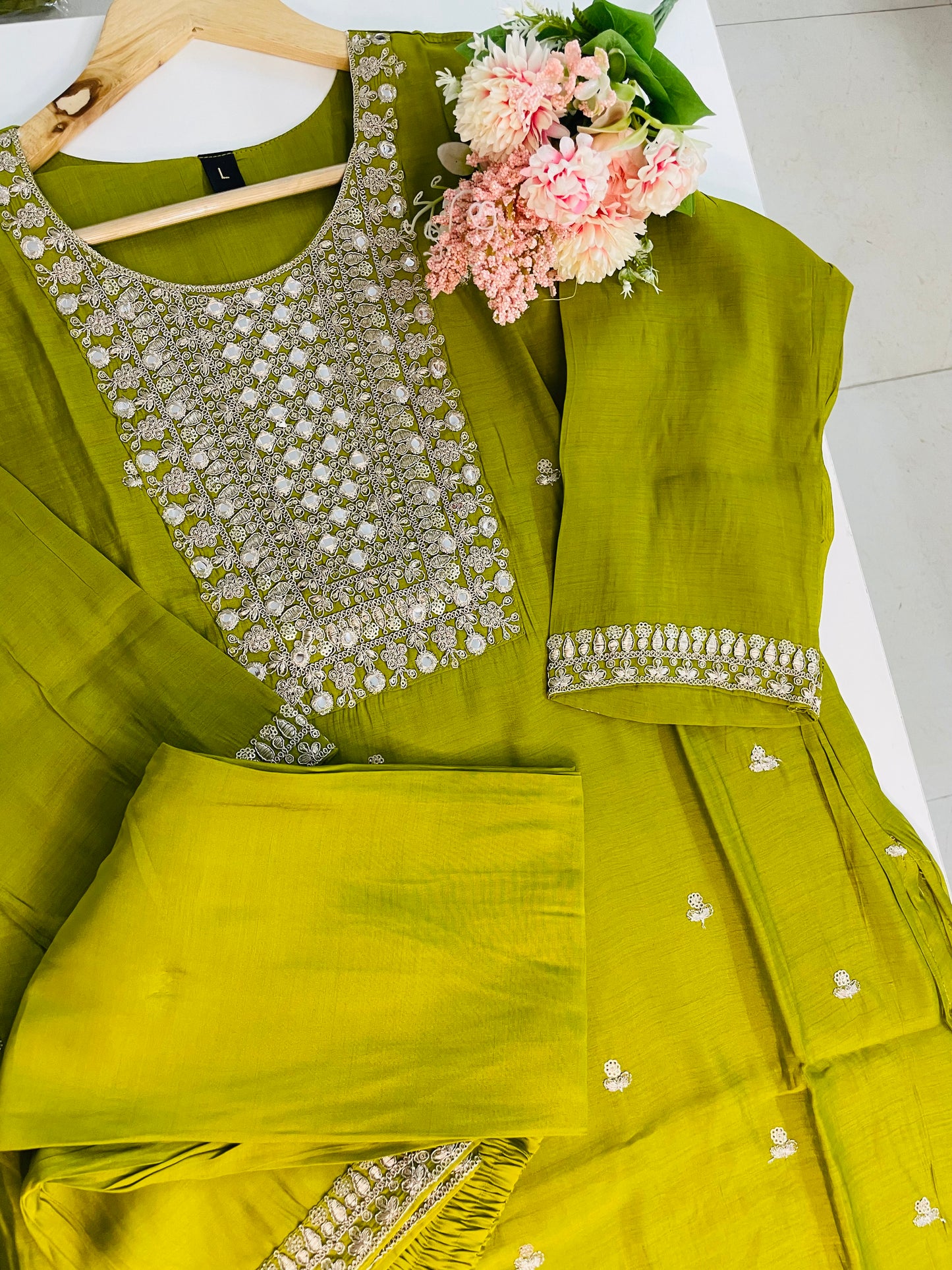 T049-Premium Mul Chanderi Kurti with pant and dupatta