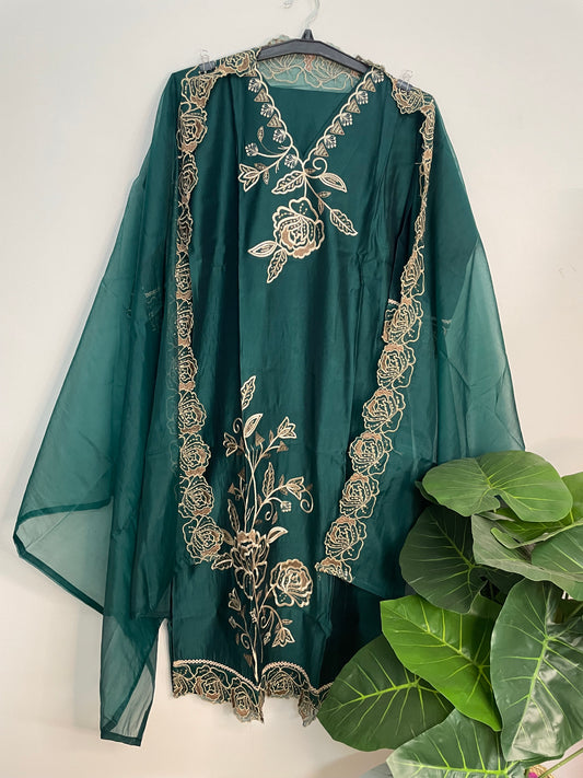 T062-Premium Pure gadwal silk kurti with pant and dupatta