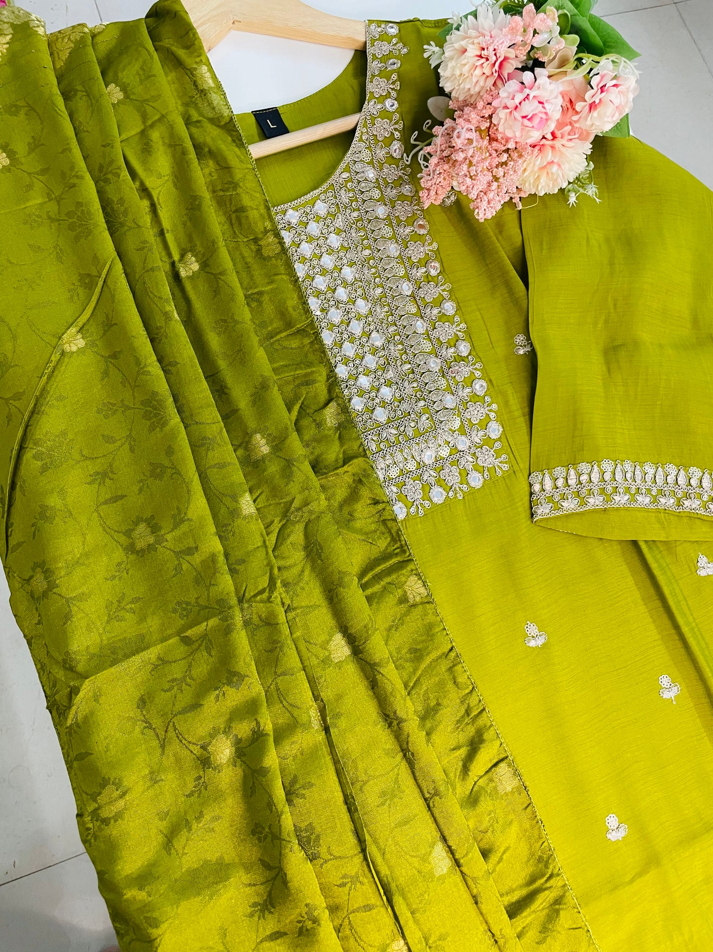 T049-Premium Mul Chanderi Kurti with pant and dupatta