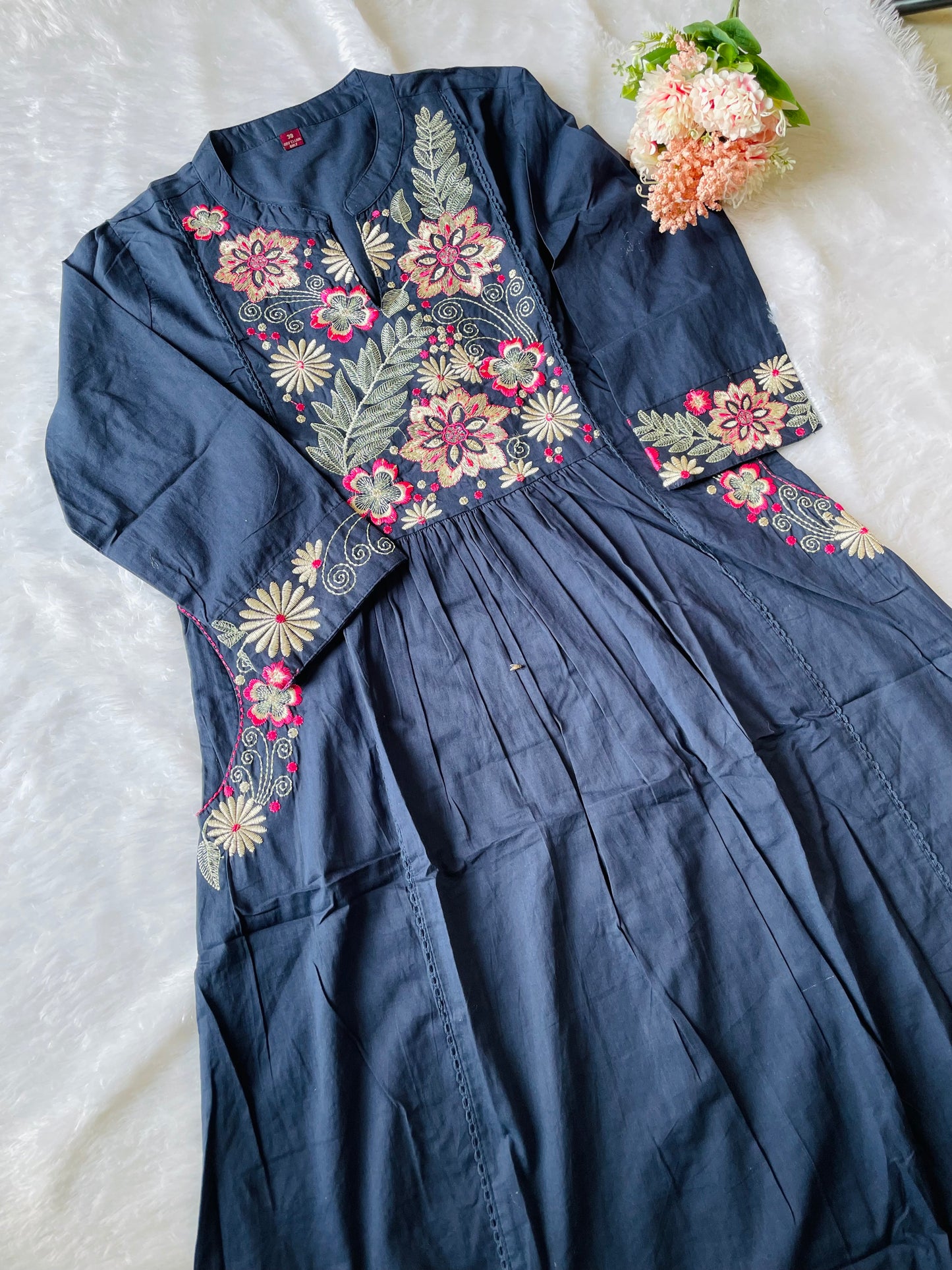 T043- Premium Pure Mul cotton kurti with pant and dupatta