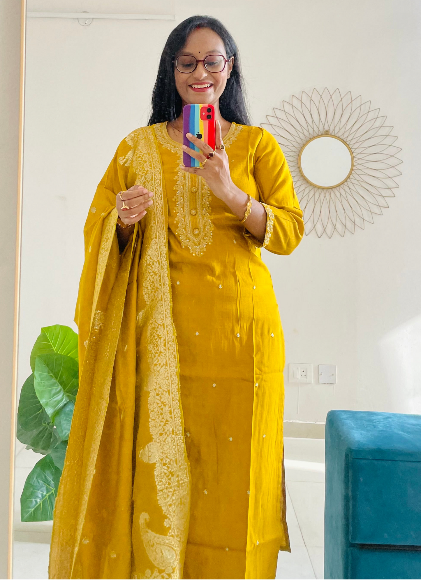 T023-GOLDEN HOUR WEAVE ROMAN SILK SUIT SET
