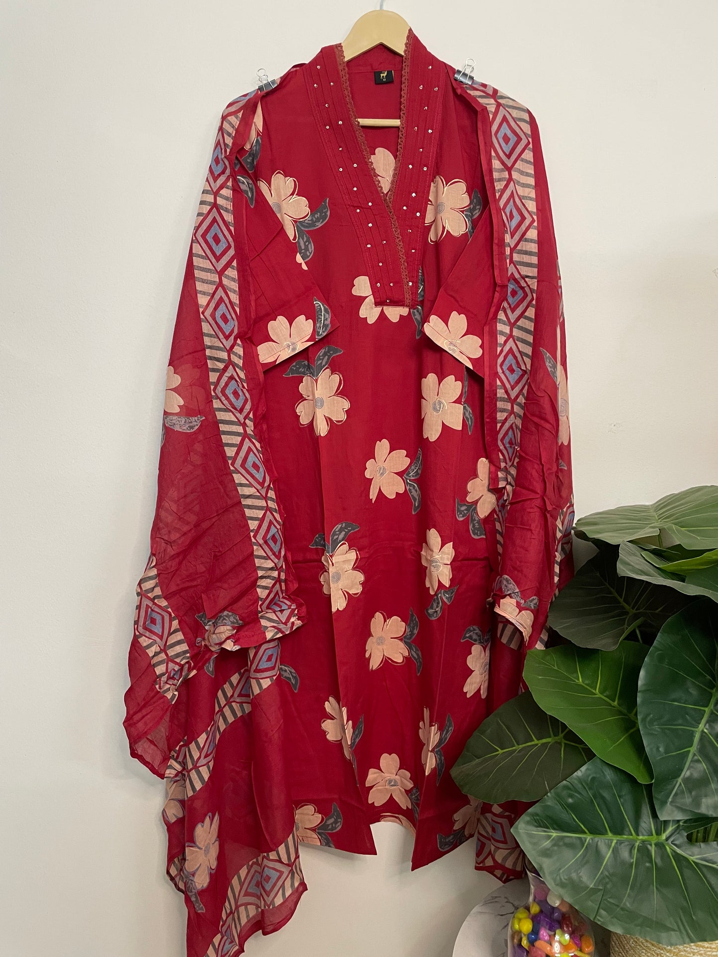 T077- Premium Pure cotton straight kurti with pant and dupatta