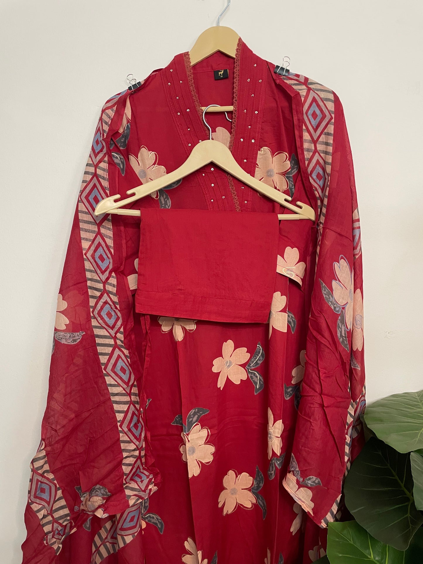 T077- Premium Pure cotton straight kurti with pant and dupatta