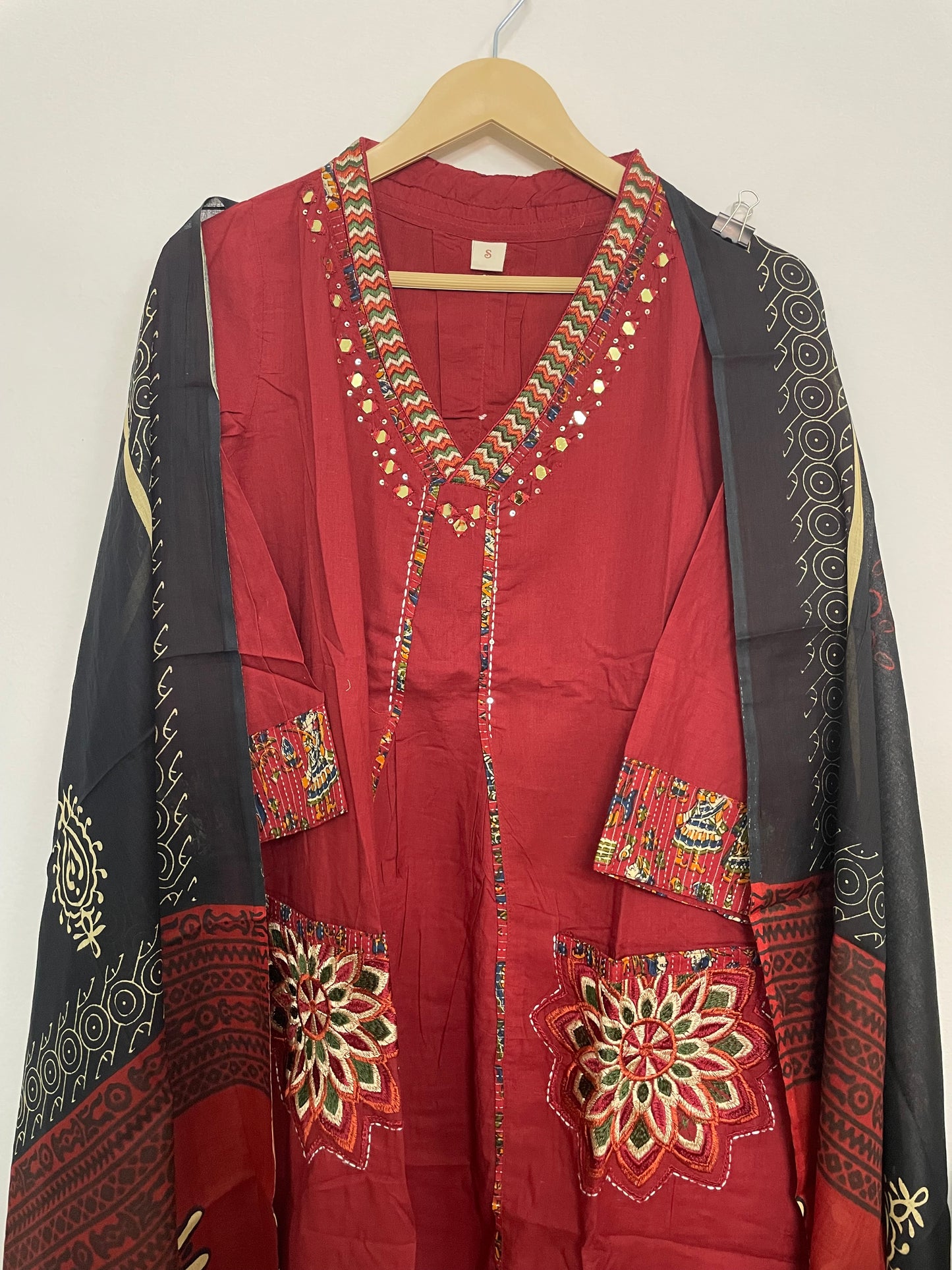 T070-Premium Pure cotton kurti with pant and dupatta