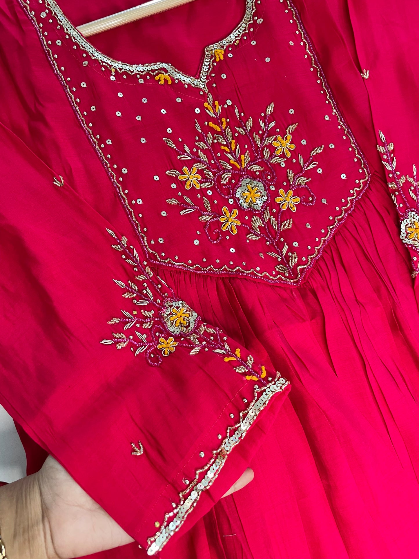 T055-Premium Mul Chanderi Kurti with pant and dupatta